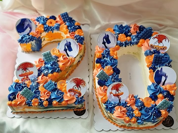 Number Cakes by 21Treats